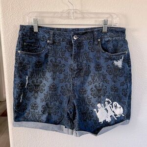 Disney Parks Haunted Mansion shorts size L